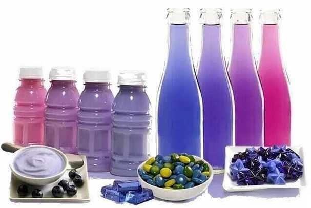 The Blue Storm is Coming: The Rise and Charm of Natural Blue Pigments