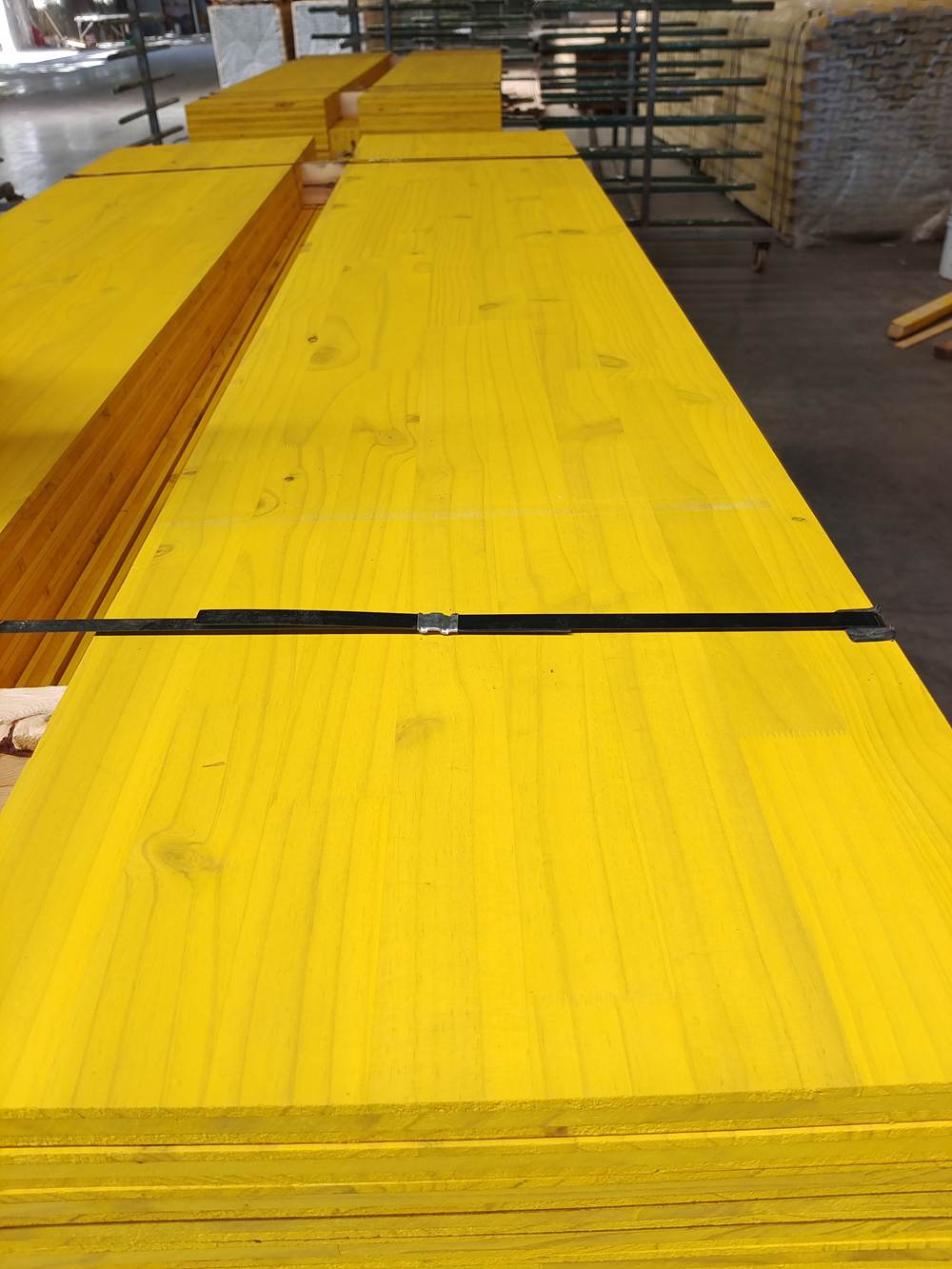 Template 3 ply yellow shuttering plywood